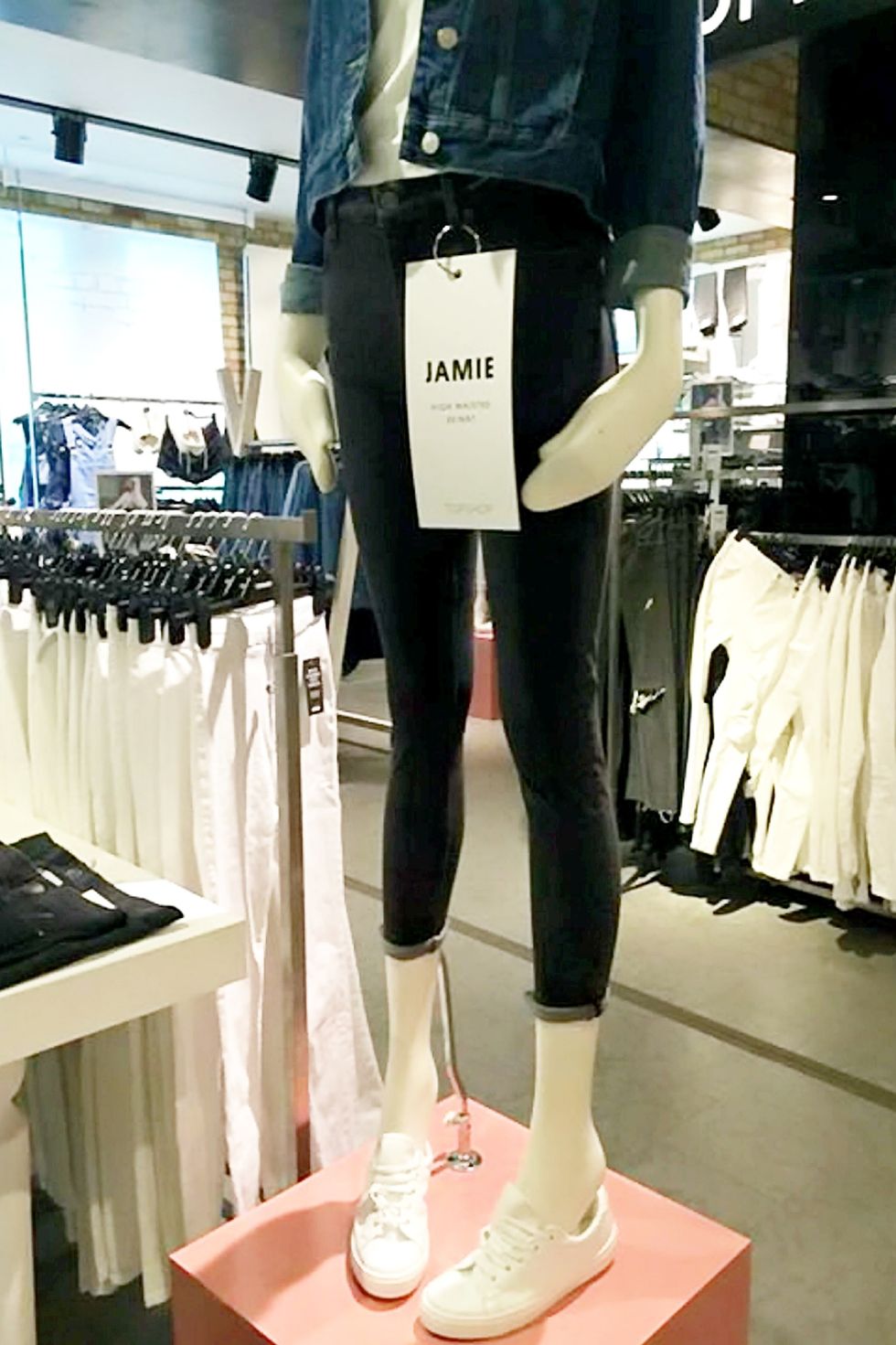 Topshop mannequin is removed after customer complaints