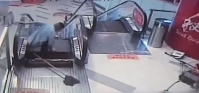 Cleaner in Shanghai loses foot in escalator accident