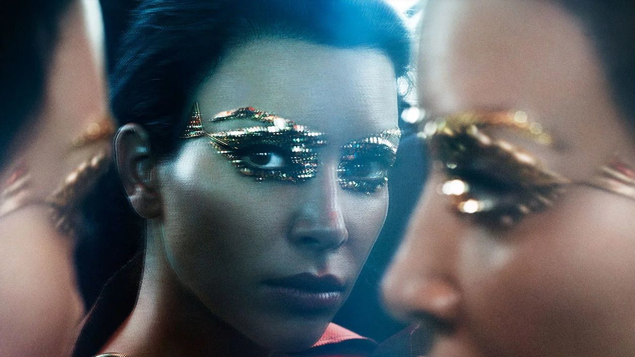 kim kardashian as a futuristic cleopatra is blowing our minds kim kardashian as a futuristic