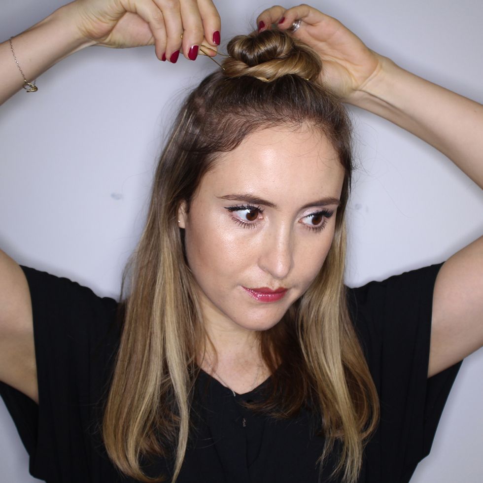 Two ways to wear 'the hun' - hair tutorial