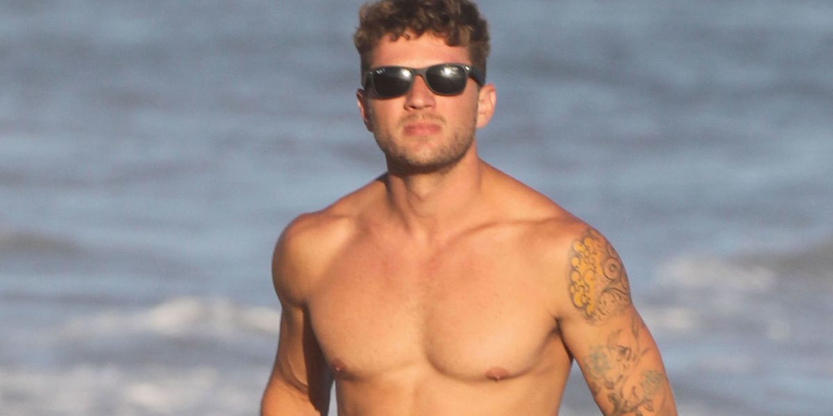 Ryan Phillippe Is Still A Total Babe Just So You Know