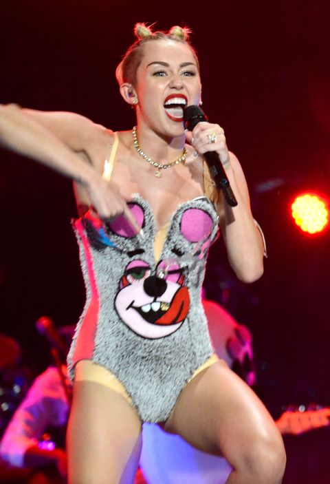 Mtv Vmas 25 Most Outrageous Outfits Ever