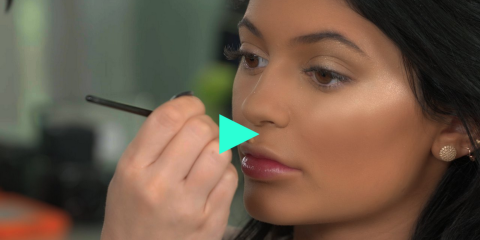 Kylie Jenner's mascara trick
