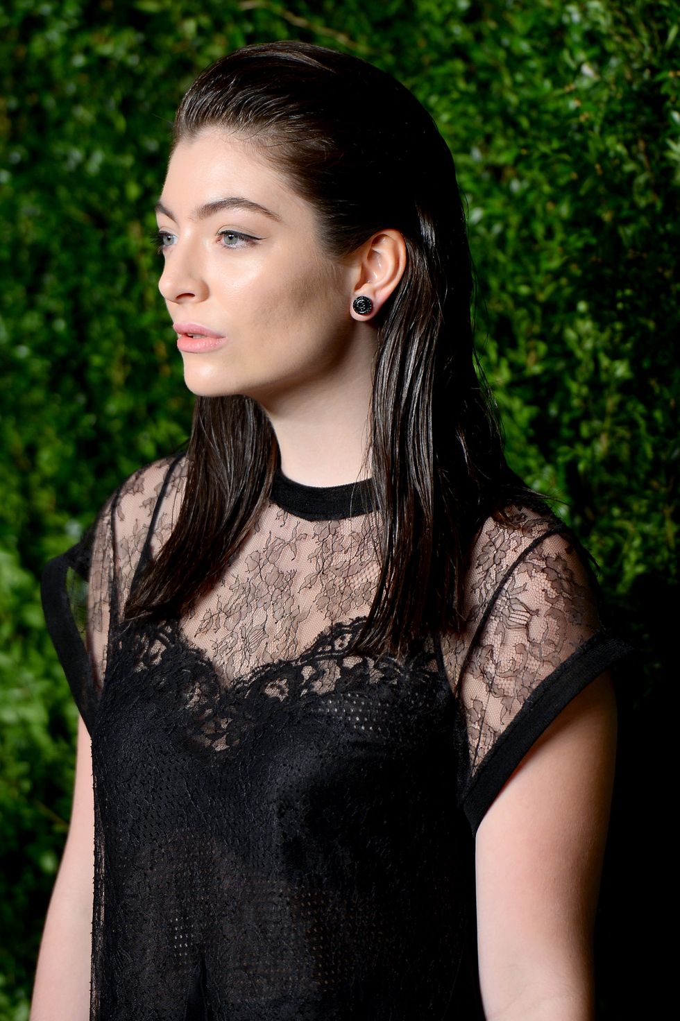 Lorde with straight hair