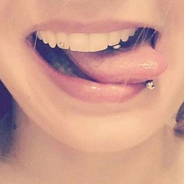 13 things to NEVER say to a girl with piercings