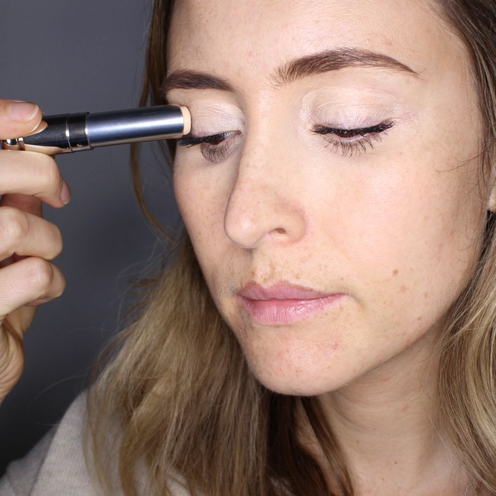 5 ways to use a concealer