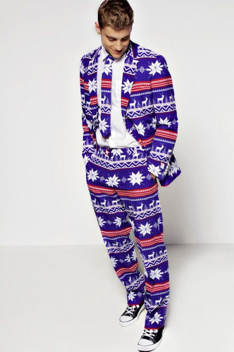 25 outrageous novelty Christmas clothes we should all own