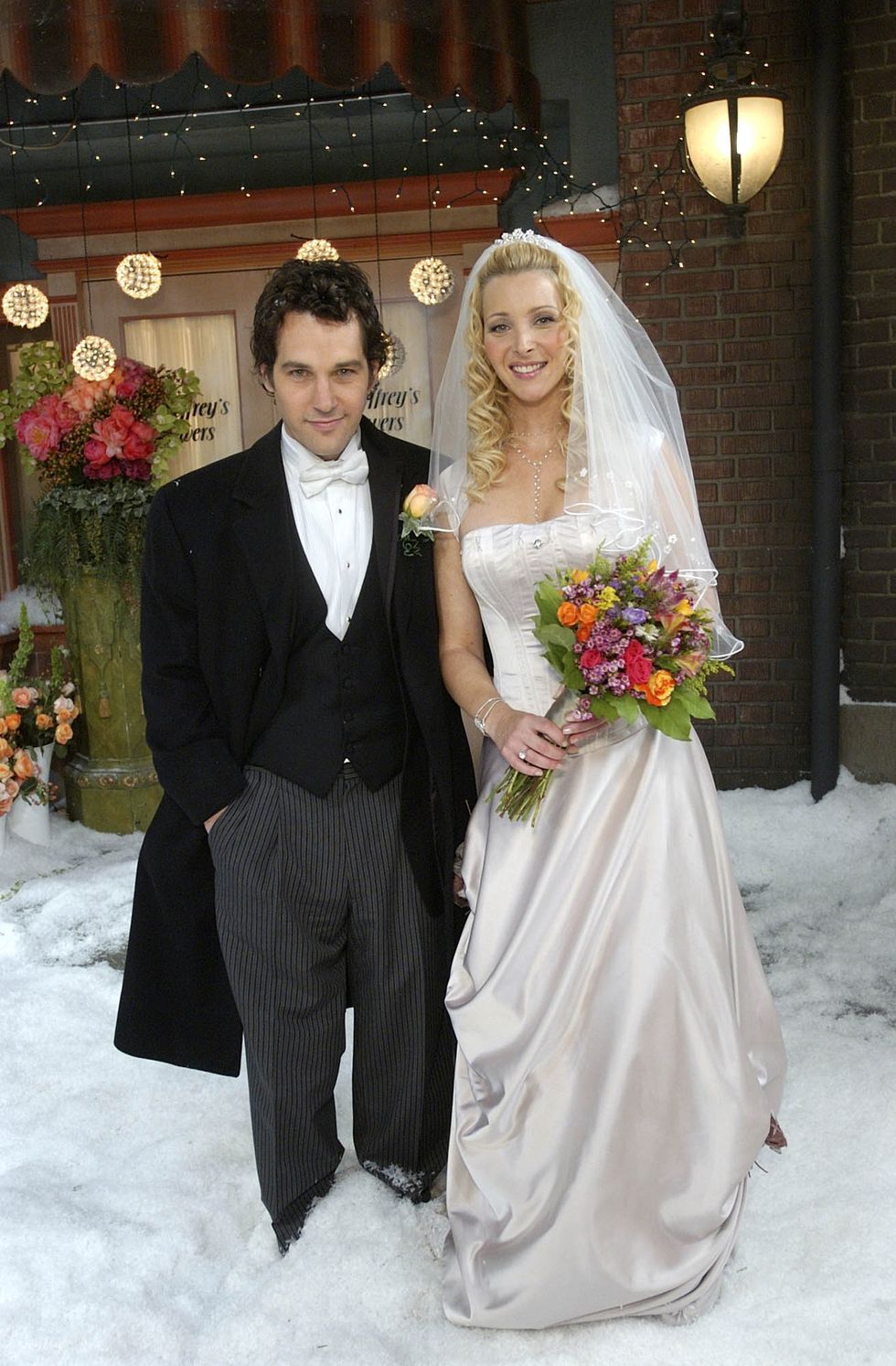 Phoebe's wedding dress in Friends