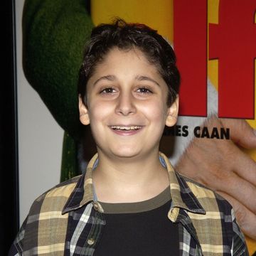 This is what the kid, Michael who starred alongside Will Ferrell, from Elf looks like today.