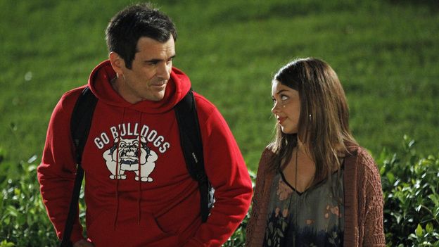 Phil and Haley modern family things you need to know before you date a girl who's close with her dad