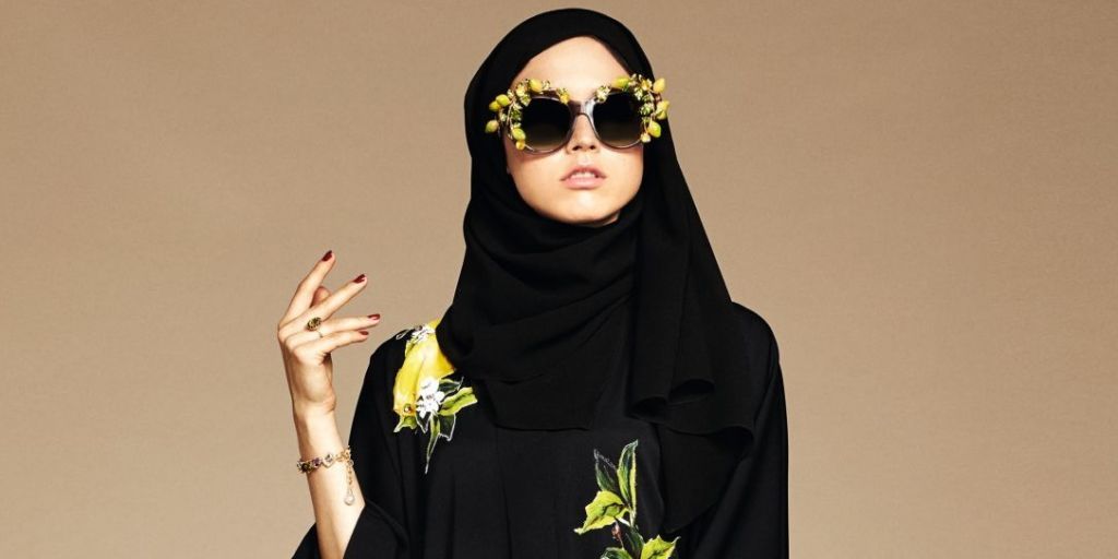 sol musikalsk talsmand Dolce & Gabbana has launched a hijab and abaya collection