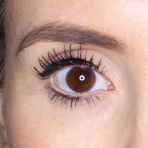 The easy eyeliner trick for faking wider eyes
