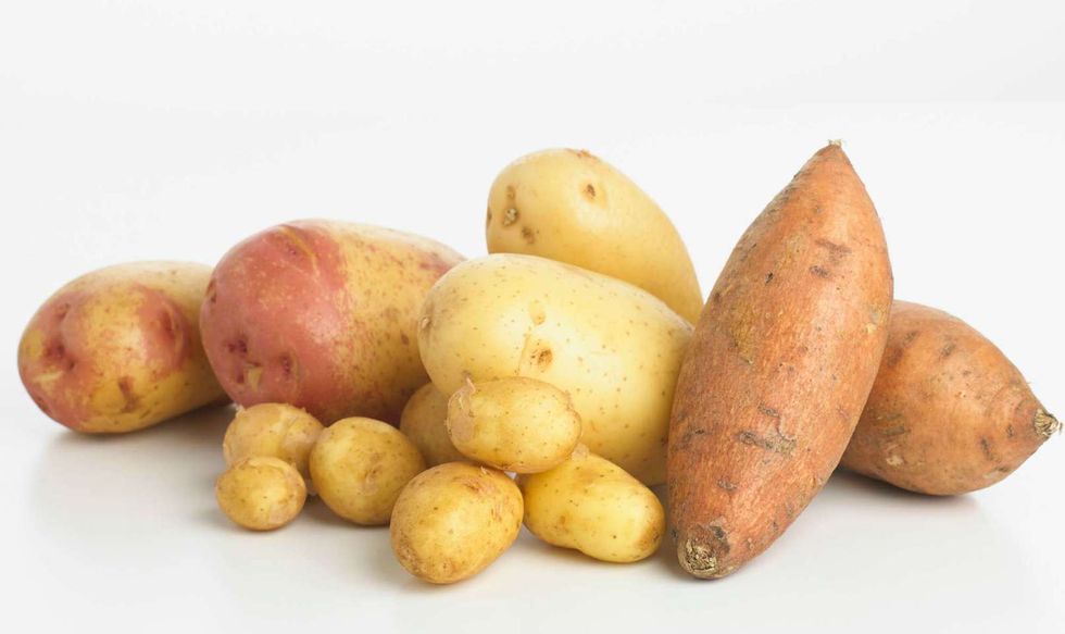 Food, Root vegetable, Produce, Local food, Vegetable, Ingredient, Potato, Natural foods, Tuber, Vegan nutrition, 