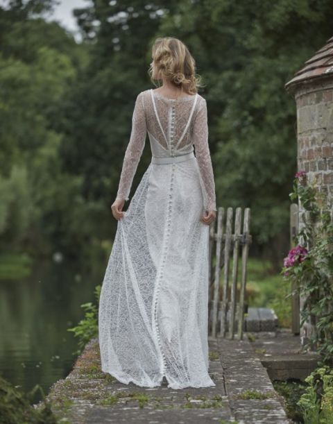 14 wedding dresses with stunning sleeve details