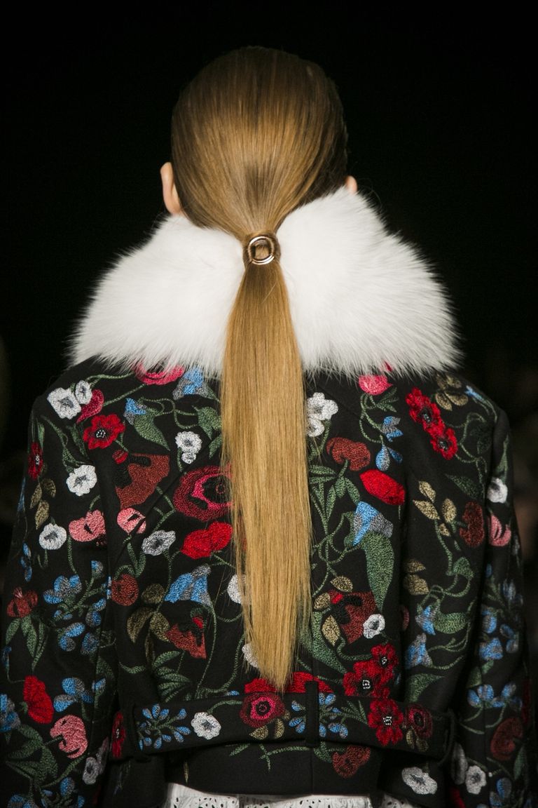 Autumn/Winter 2016 hair and makeup trends