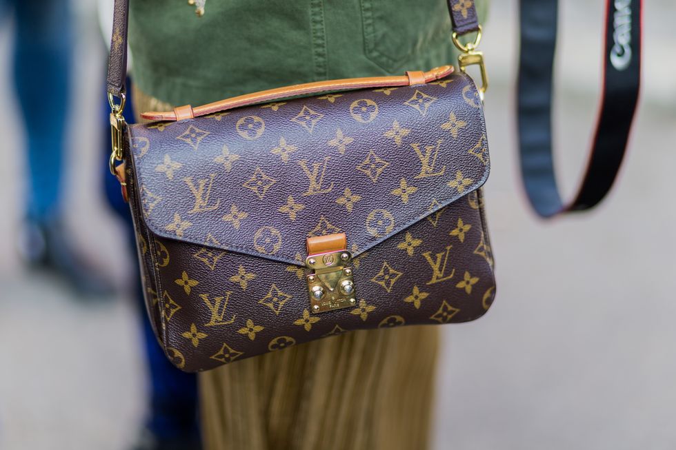 How to spot a fake Louis Vuitton handbag