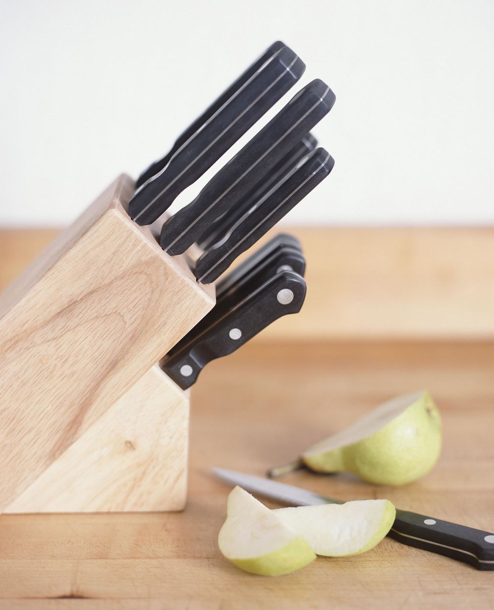 Cutting board, Tool, Knife, Kitchen utensil, Food, Kitchen knife, Wood, Vegetable, Apple, 