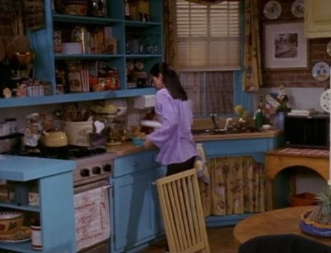 Did You Notice That The View From Monica S Apartment Window In Friends Kept Changing