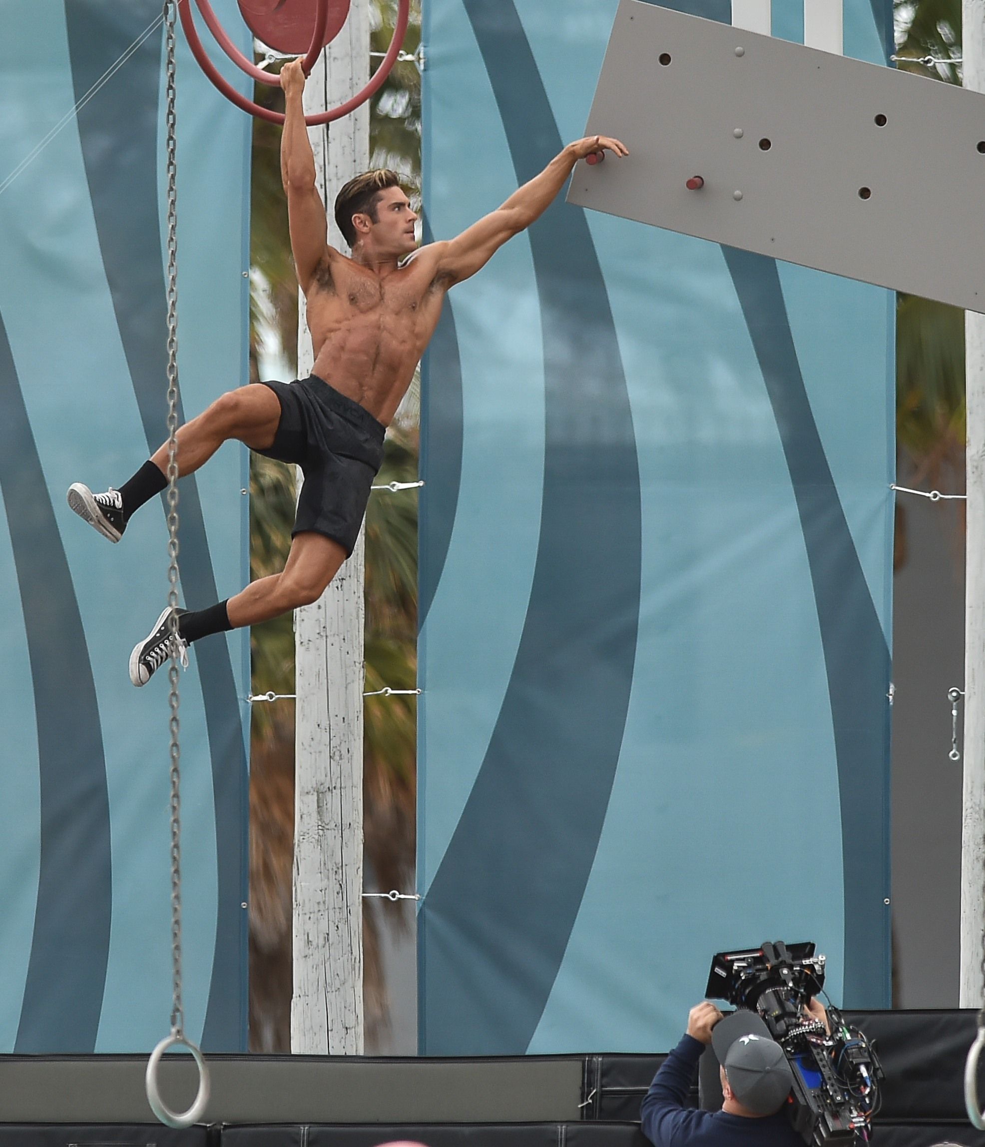 Zac Efron Is Seriously Ripped Rode A Shark