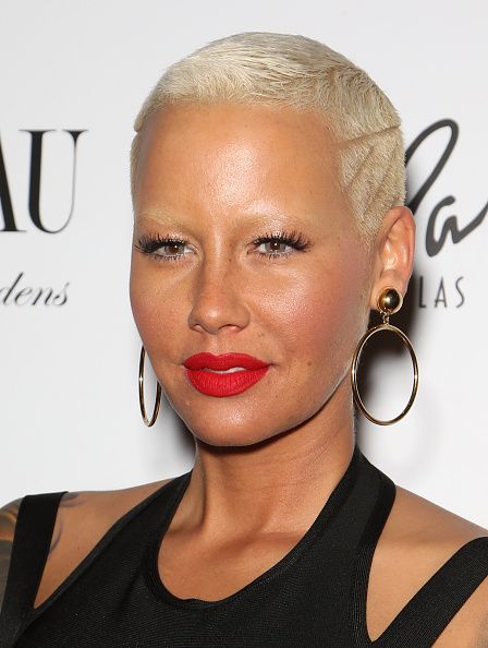 Celebrities with bleached eyebrows