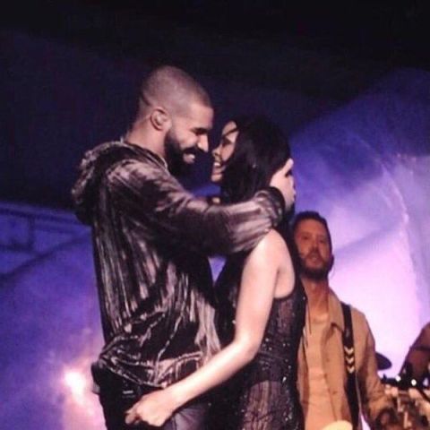 Rihanna danced up on Drake onstage in Miami on her ANTI tour and it got  pretty hot