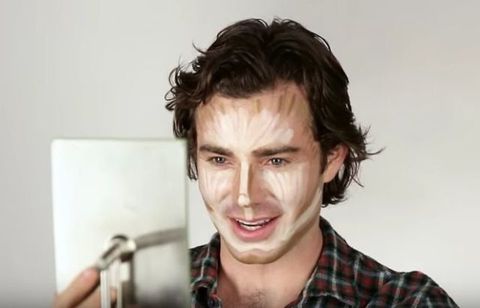 What happens when men try contouring for the first time