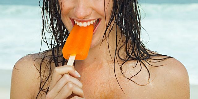 Blow jobs woman sucking ice lolly