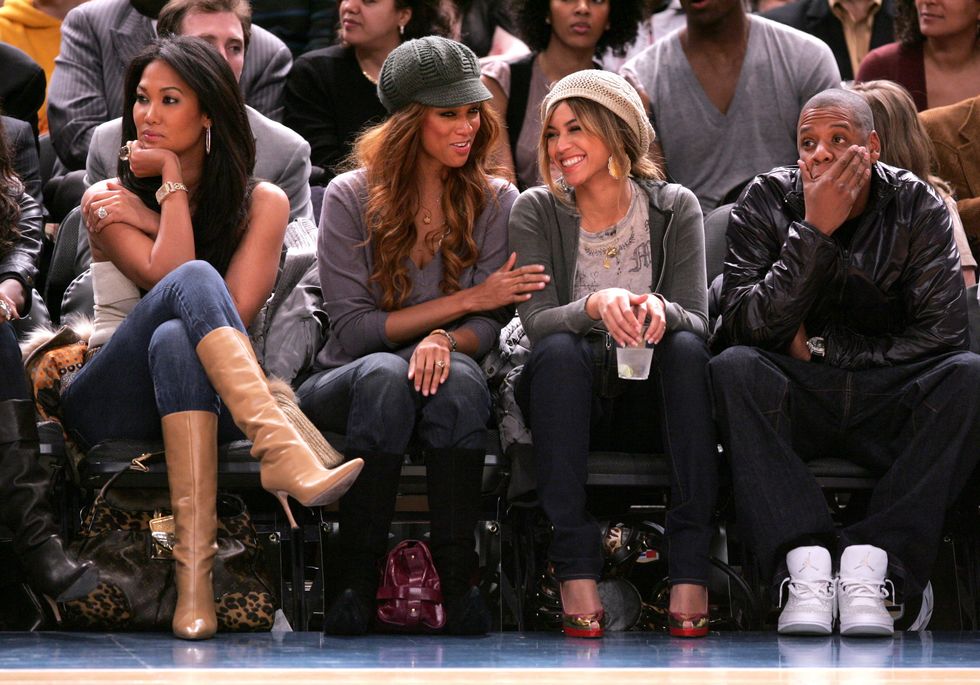 <p>Tyra Banks chats with Beyoncé at a New York Knicks game. Their public courtside moment comes months after Tyra got Bey to go cross-eyed <a href="http://www.buzzfeed.com/christianzamora/that-one-time-beyonce-went-cross-eyed#.bwP5eKVem">during a 2006 appearance</a> on her talk show.</p>