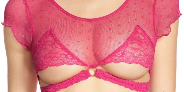 This 'underboob bra' lets you show off your under cleavage