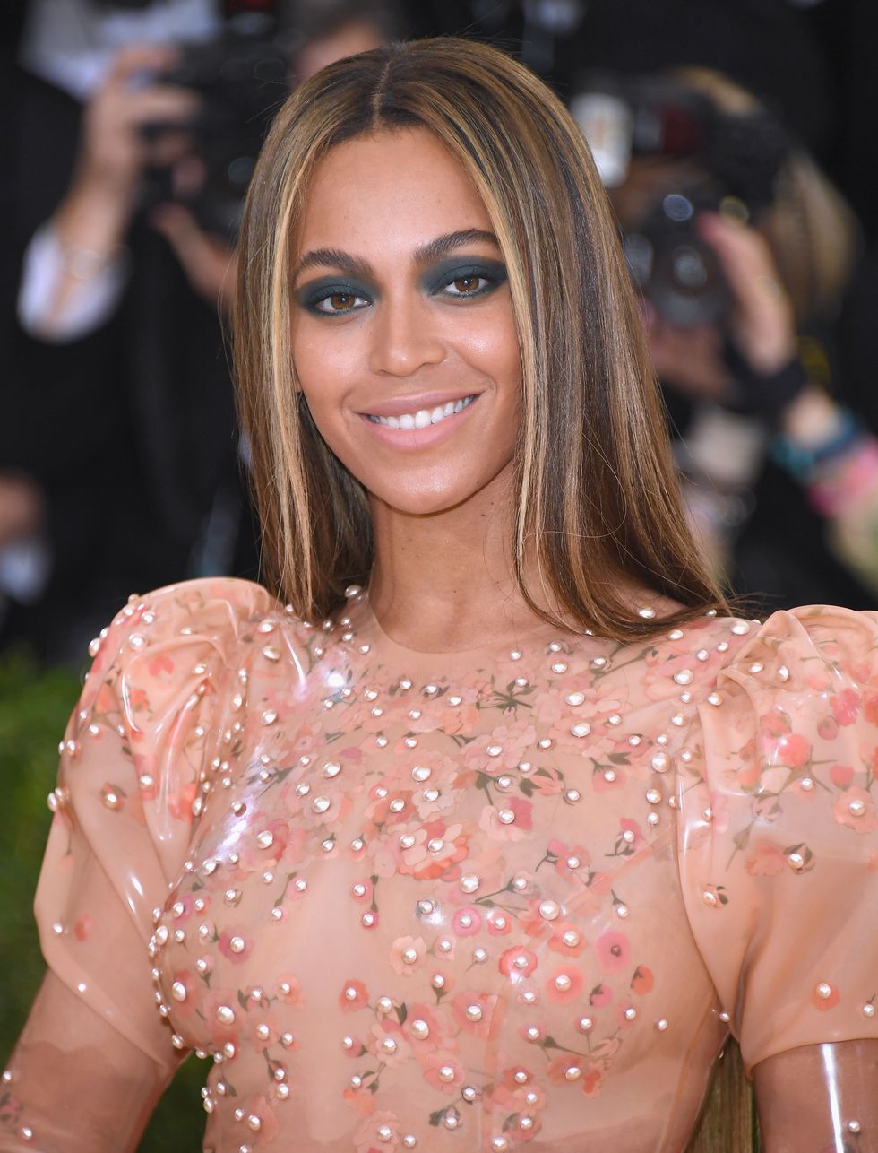 Beyonce Makeup MET Gala 2016