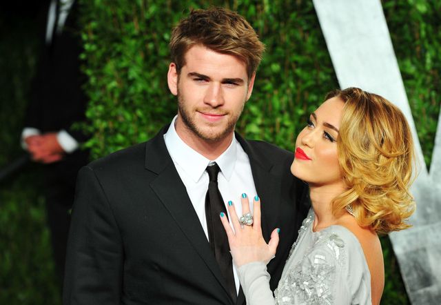 Miley Cyrus makes Liam Hemsworth relationship Instagram official (kind of)