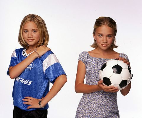 Funny Identical Twins Here s a fun  fact Mary Kate and Ashley Olsen AREN T 