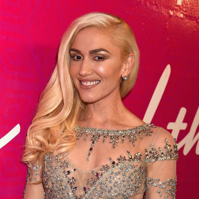 Gwen Stefani Just Went Full 90s Prom Queen With This Updo 