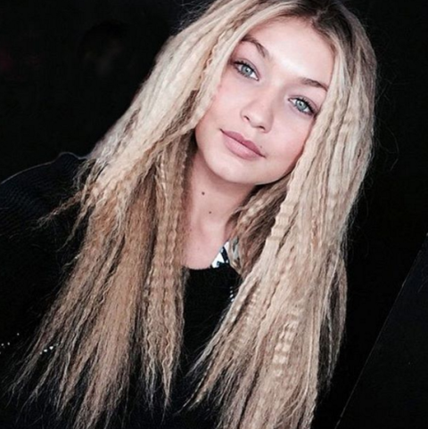 Ummm guys, hair crimping is officially back…