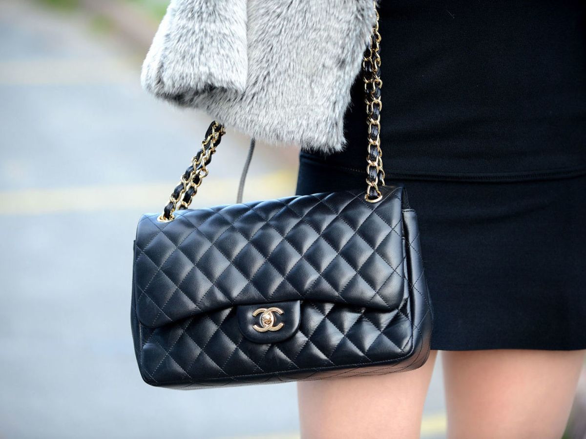 chanel handbag red