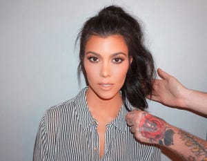 kourtney kardashian diy micro bob haircut