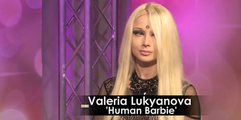 Human Barbie Valeria Lukyanova Answer Fans Questions About Plastic