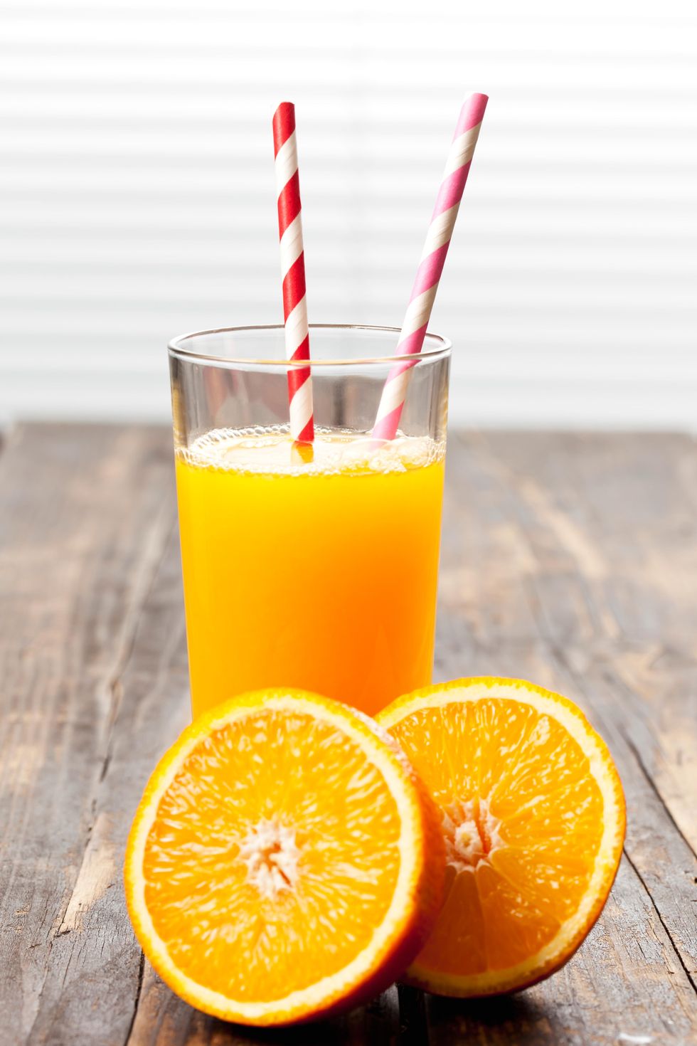 Juice, Drink, Orange drink, Orange soft drink, Orange juice, Food, Orange, Ingredient, Non-alcoholic beverage, Smoothie, 