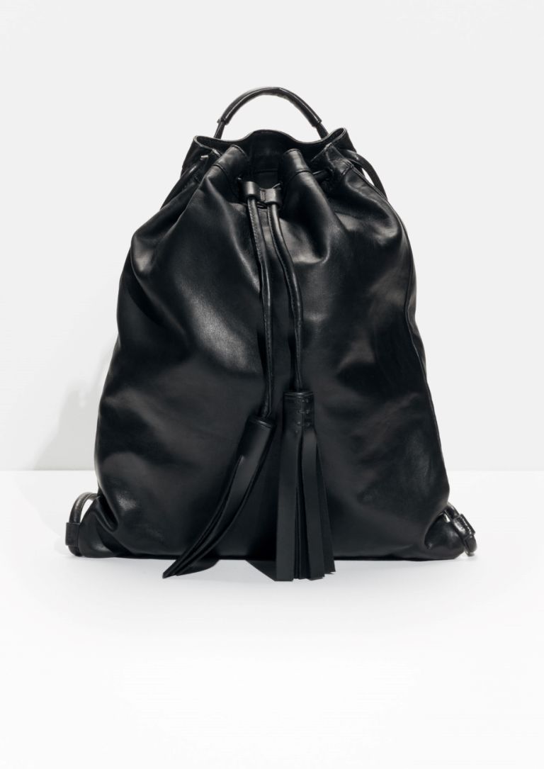 Style, Leather, Bag, Hobo bag, Satin, Fashion design, Silk, Zipper, 