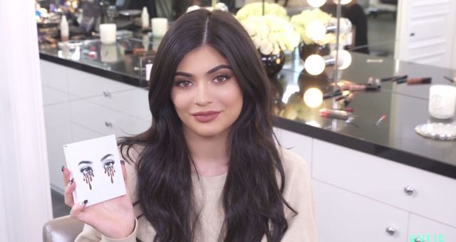 Kylie Jenner new eyeshadow palette