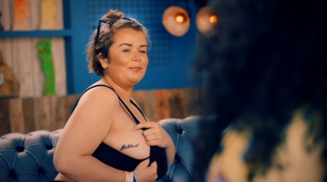 This woman got the word 'sideboob' written on her sideboob; instantly regretted it.