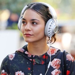 Headphones might be ruining your hair