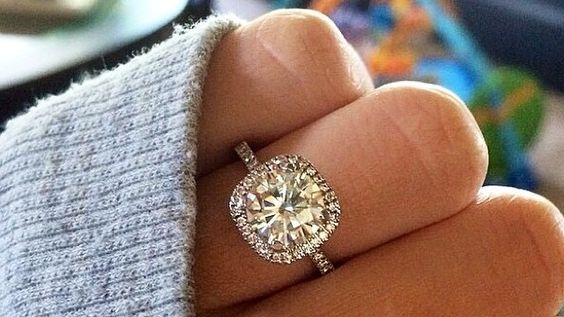Most popular Pinterest engagement rings