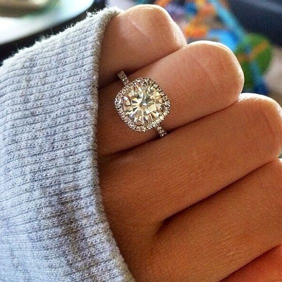 Most popular Pinterest engagement rings