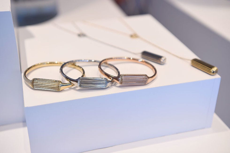 fitbit walmart canada