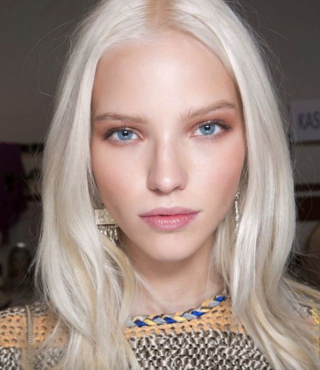 What you need to know before going blonde