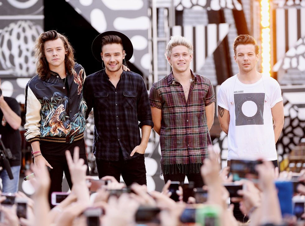 This is why fans think One Direction are getting back together