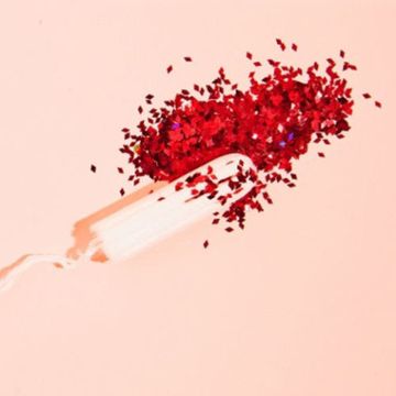 I'm a man who's turned on by your period - a NSFW account