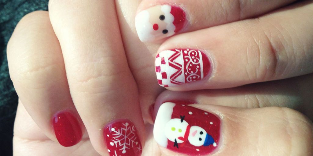 Ugly Christmas Jumper nails - the festive nail art trend is here