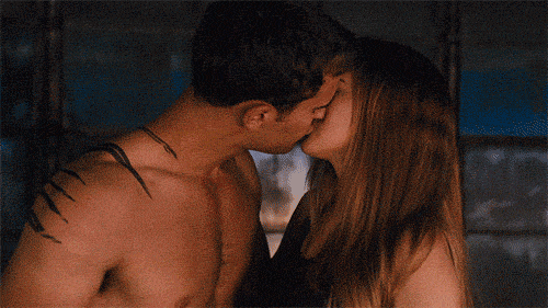 10 things guys secret hate about kissing
